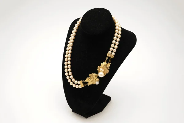 Collana a Due Fili di Perle Collana a Due Fili di Perle